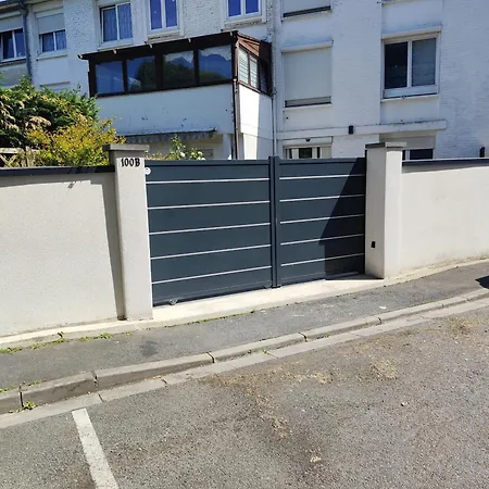 Escapade Pres De Lille - Avec Terrasse Et Parking Privee