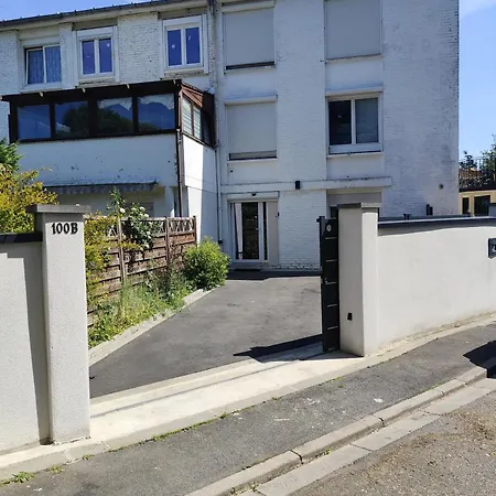Escapade Pres De Lille - Avec Terrasse Et Parking Privee شقة